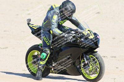 media/Nov-01-2025-CVMA (Sat) [[fc0f7531b8]]/Race 2-Amateur Formula Middleweight/